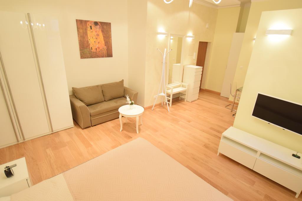Elegant Apartment Foksal وارسو المظهر الخارجي الصورة