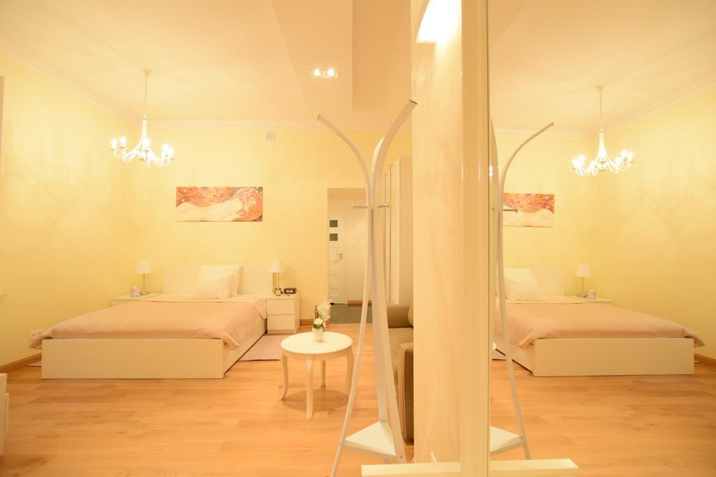 Elegant Apartment Foksal وارسو المظهر الخارجي الصورة